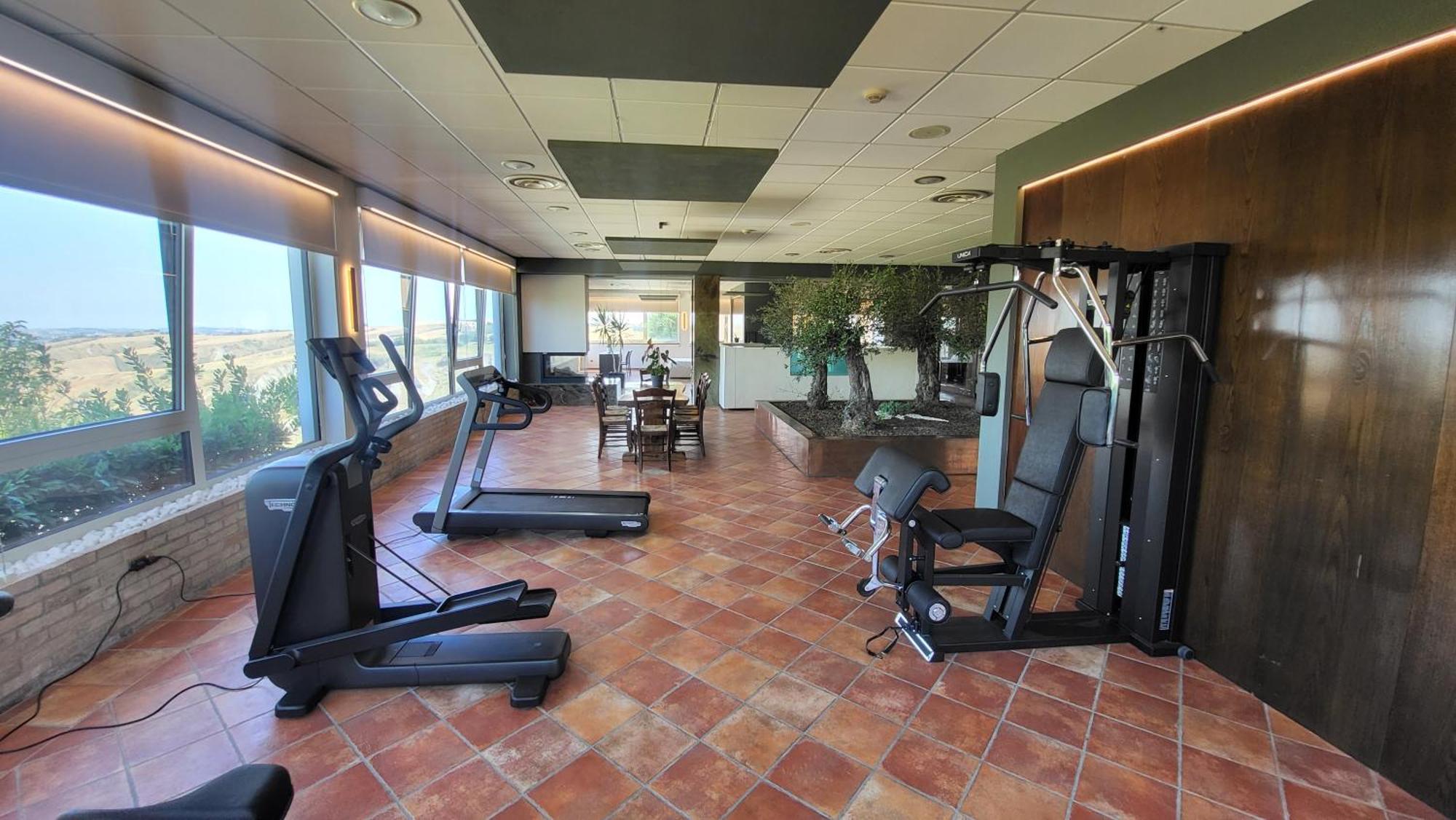 Bellavista Suite Spa Staffolo Esterno foto